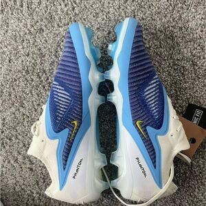 Nike Phantom 6 elite soccer cleats